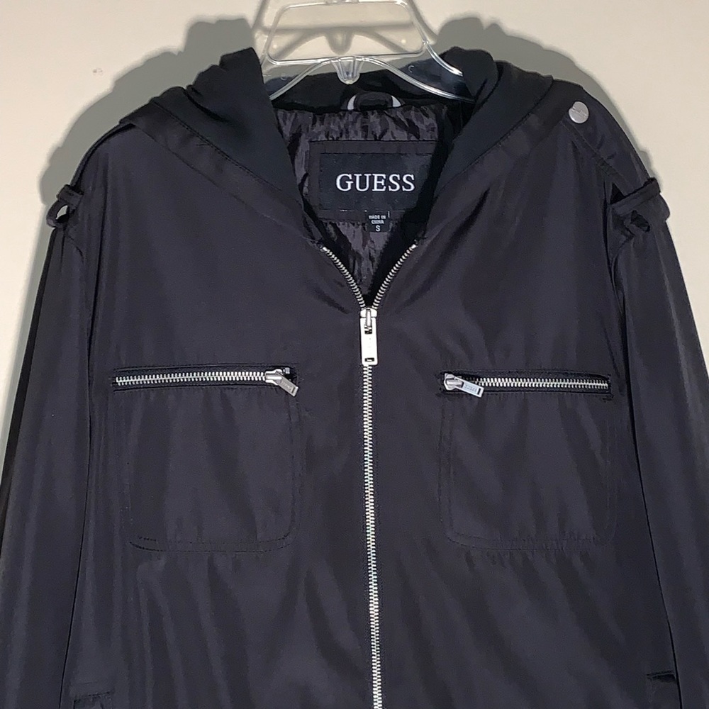 GUESS BLACK JACKET ALL WEATHER